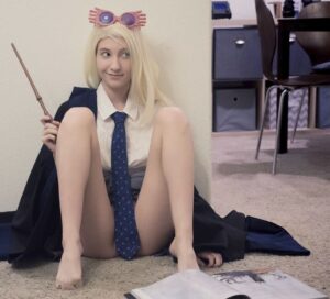 cute amateur nude selfies girlfriend mirror selfie at home