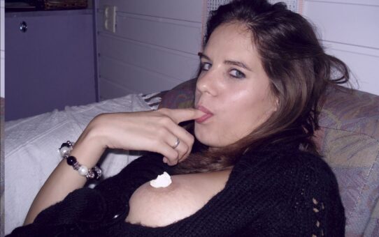 sexy amateur couple at home